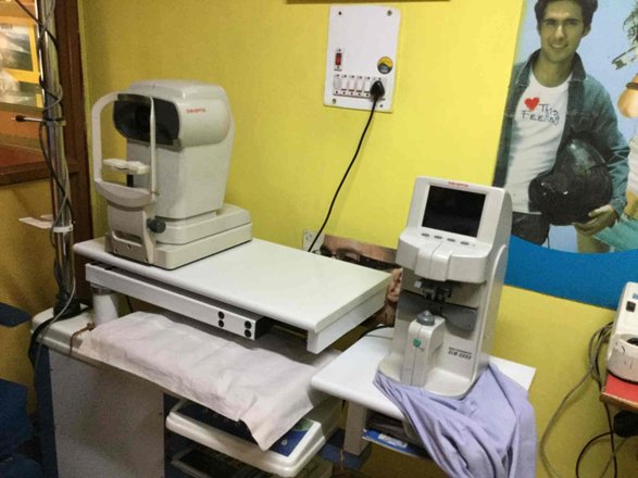 Dr Rahul Sharma Vision Eye Care Reviews Photos Phone Number And Address Medical Centers In Delhi Nicelocal In